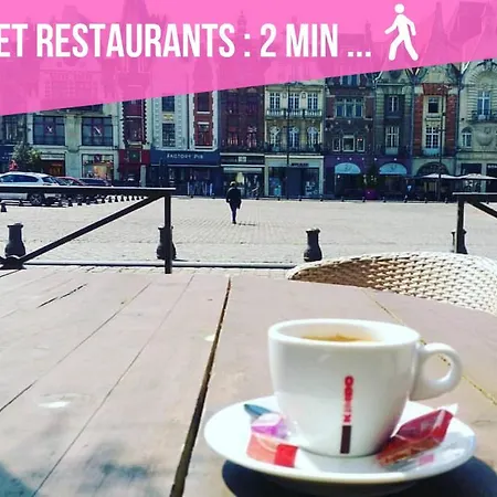 Le 68 - Hyper Centre - Sleep In شقة