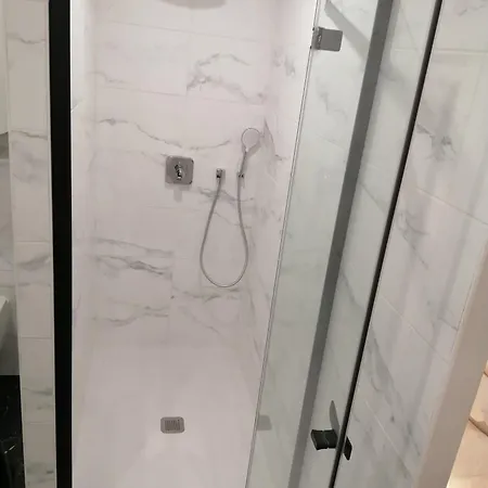 Le 68 - Hyper Centre - Sleep In Appartement Béthune